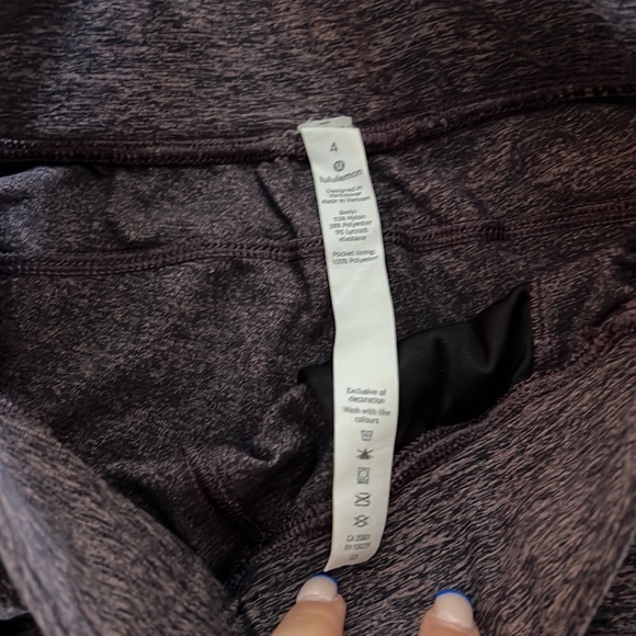 Lulu ready to rulu joggers - Picture 2 of 3